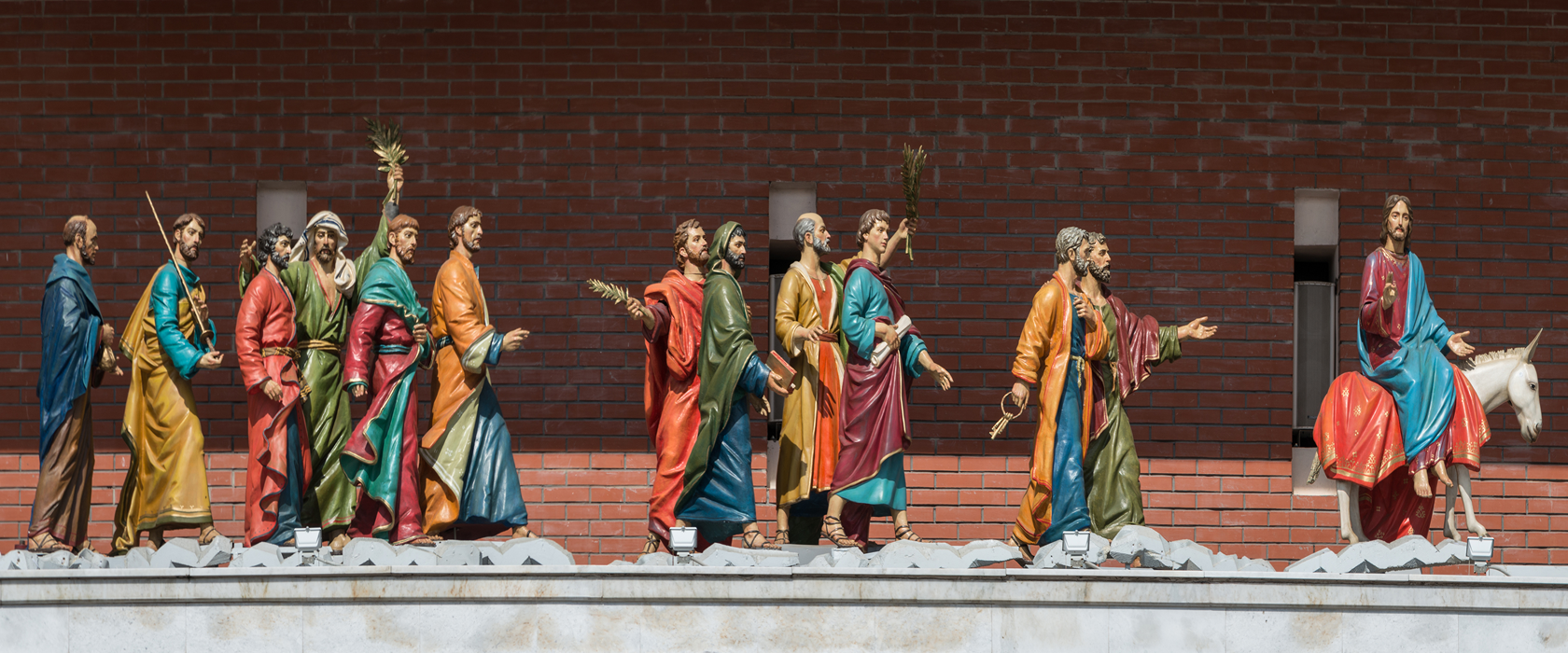 Динамическая скульптурная композиция "Вход Господень в Иерусалим"